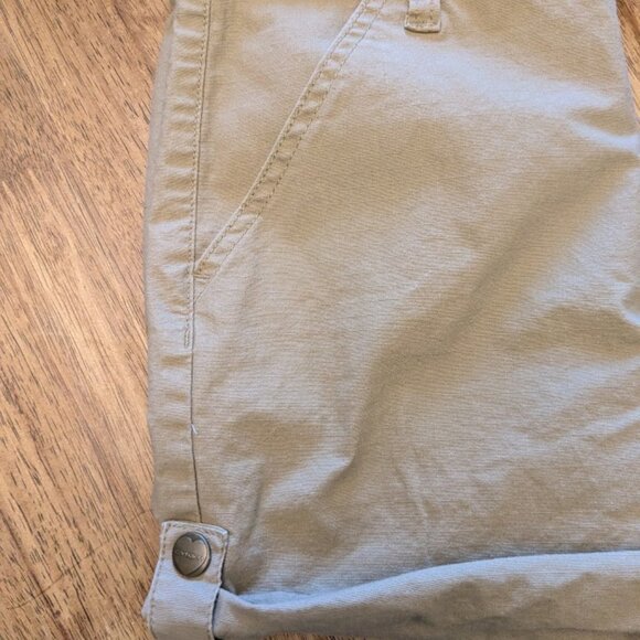 Girl's Carhartt Adjustable Length Shorts - Picture 9 of 10